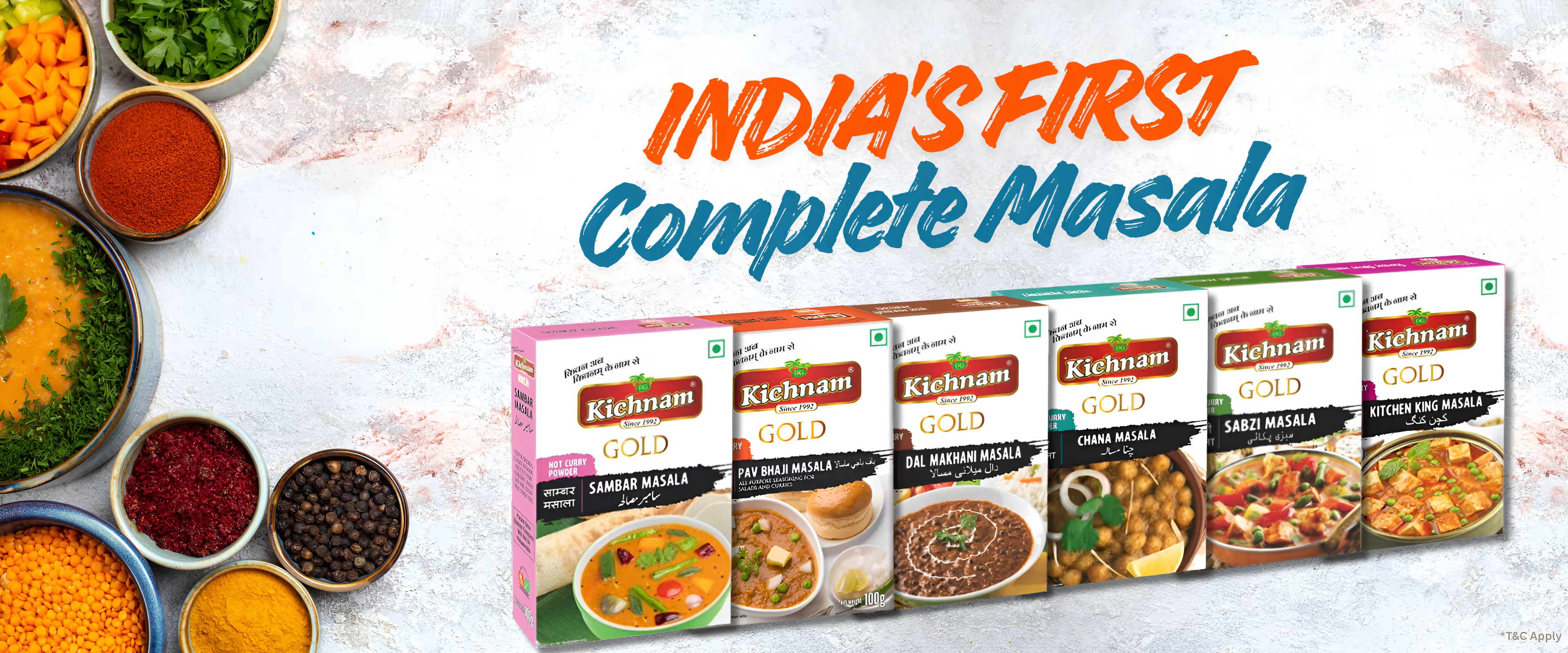 Kichanm Gold blend spice packets with colorful spices on a light background